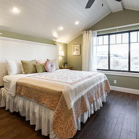 Aspenwood Manor Aparthotel Прово Екстериор снимка